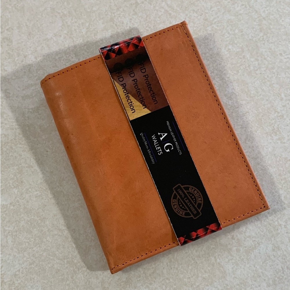AG Leather RFID Men's Bifold Wallet